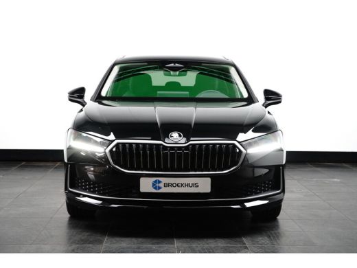 Skoda Superb Combi 1.5 TSI iV 204PK Selection | Achteruitrijcamera | Airco (automatisch) | Cruise control adap... ActivLease financial lease