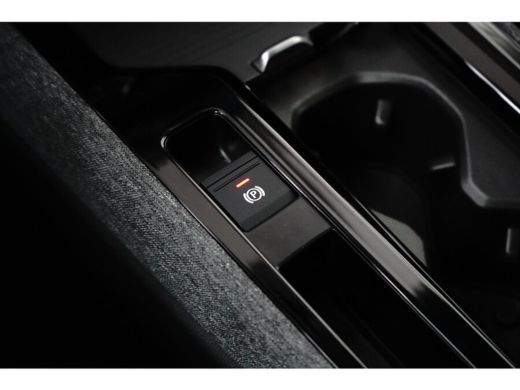 Skoda Superb Combi 1.5 TSI iV 204PK Selection | Achteruitrijcamera | Airco (automatisch) | Cruise control adap... ActivLease financial lease