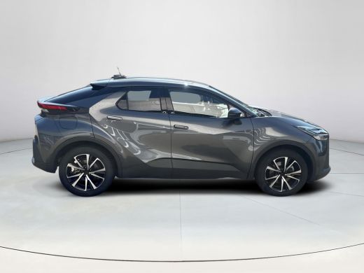 Toyota C-HR 2.0 Plug-in Hybrid 220 Dynamic ActivLease financial lease