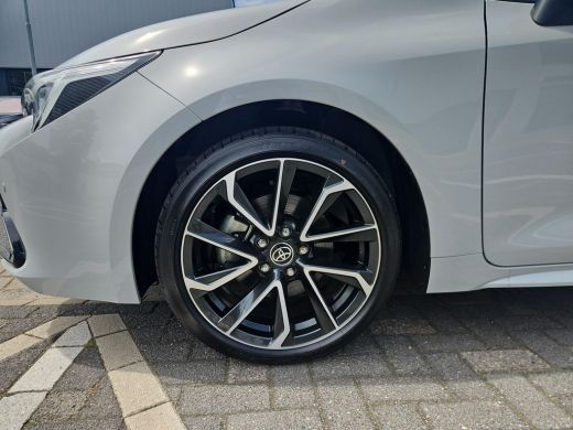 Toyota Corolla Hybrid 180 Executive MY25 ActivLease financial lease