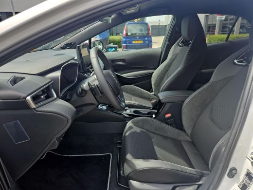Toyota Corolla Hybrid 180 Executive MY25 ActivLease financial lease