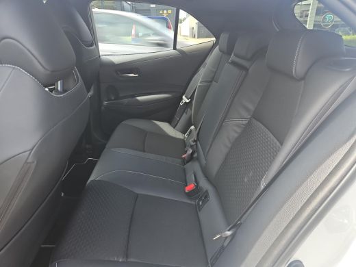 Toyota Corolla Hybrid 180 Executive MY25 ActivLease financial lease