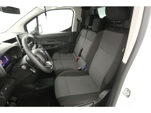 Toyota ProAce 50 kWh | Snelladen | SOH 95% | Virtual Cockpit | 3 Zits | Airco | Cruise | Carplay | Parkeersens. ActivLease financial lease