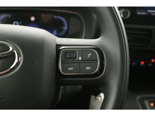 Toyota ProAce 50 kWh | Snelladen | SOH 95% | Virtual Cockpit | 3 Zits | Airco | Cruise | Carplay | Parkeersens. ActivLease financial lease