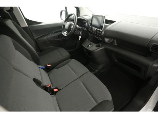 Toyota ProAce 50 kWh | Snelladen | SOH 95% | Virtual Cockpit | 3 Zits | Airco | Cruise | Carplay | Parkeersens. ActivLease financial lease