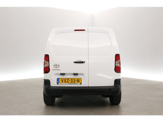 Toyota ProAce 50 kWh | Snelladen | SOH 95% | Virtual Cockpit | 3 Zits | Airco | Cruise | Carplay | Parkeersens. ActivLease financial lease