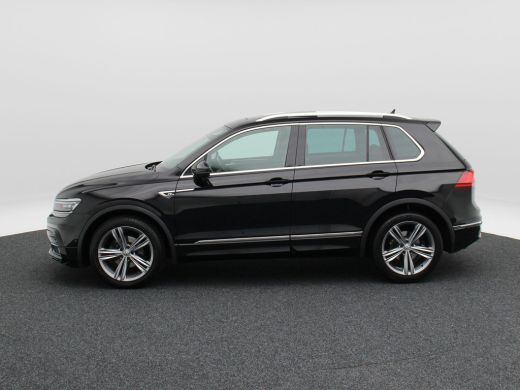 Volkswagen Tiguan 1.5 TSi 150 Pk Automaat R-Line | Stoelverwarming | Panorama dak | Camera | Carplay | Adaptive Cru... ActivLease financial lease