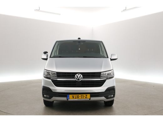 Volkswagen Transporter 2.0 TDI L2H1 150PK | Aut. | Airco | Cruise | Camera | 3 Zits | Trekhaak | Carplay ActivLease financial lease