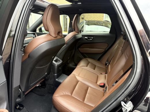 Volvo  XC60 2.0 T6 AWD Business Pro Panoramadak, Trekhaaak, NL. Auto ActivLease financial lease