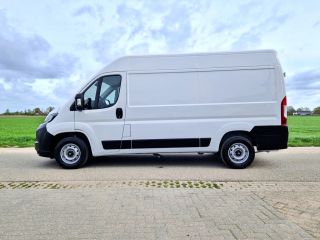 Fiat Ducato 2.2 MultiJet 140 S&S L2H2 3.5t - 140 Pk - Euro 6 - Groot Scherm - Navi - ParkeerCamera - Airco - ...