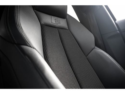 Audi A3 Sportback 40 TFSI e S edition | Stoelverwarming | Achteruitrijcamera | Adaptive Cruise Control | ActivLease financial lease