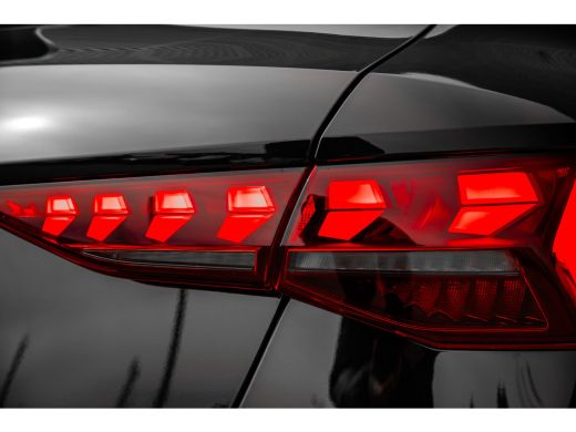 Audi A3 Sportback 40 TFSI e S edition | Stoelverwarming | Achteruitrijcamera | Adaptive Cruise Control | ActivLease financial lease