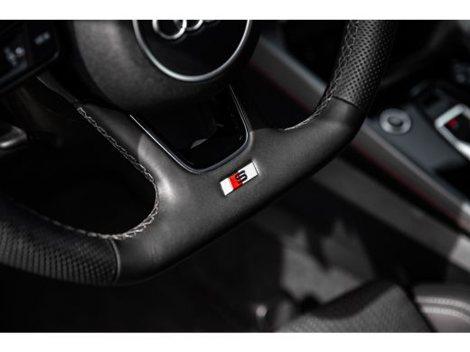 Audi A3 Sportback 40 TFSI e S edition | Stoelverwarming | Achteruitrijcamera | Adaptive Cruise Control | ActivLease financial lease