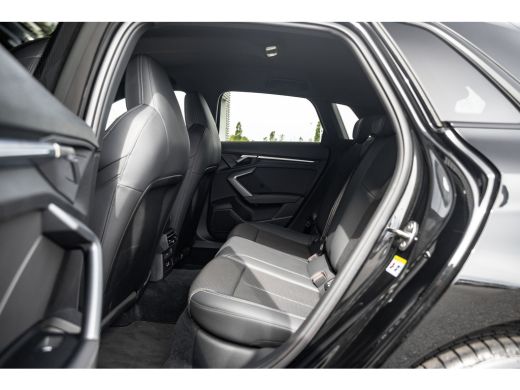 Audi A3 Sportback 40 TFSI e S edition | Stoelverwarming | Achteruitrijcamera | Adaptive Cruise Control | ActivLease financial lease