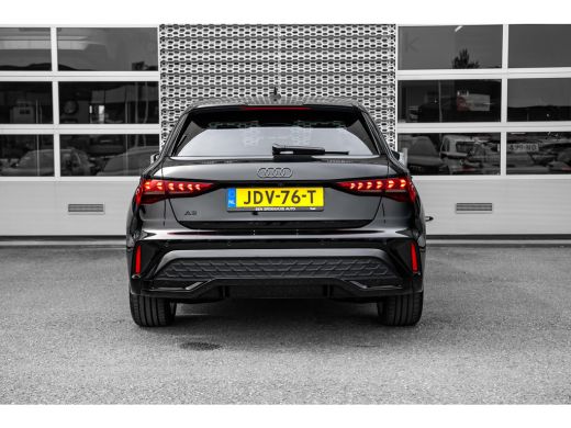 Audi A3 Sportback 40 TFSI e S edition | Stoelverwarming | Achteruitrijcamera | Adaptive Cruise Control | ActivLease financial lease