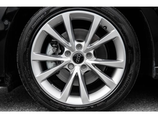 Audi A3 Sportback 40 TFSI e S edition | Stoelverwarming | Achteruitrijcamera | Adaptive Cruise Control | ActivLease financial lease