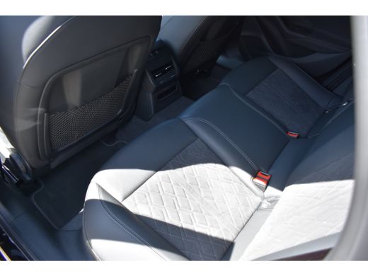 Audi A5 Avant 2.0 e-hybrid quattro S edition | Sportstoelen | Techniek pakket plus | Wegklapbare trekhaak... ActivLease financial lease