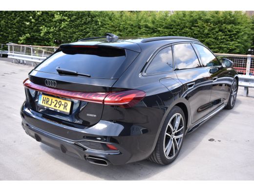 Audi A5 Avant 2.0 e-hybrid quattro S edition | Sportstoelen | Techniek pakket plus | Wegklapbare trekhaak... ActivLease financial lease