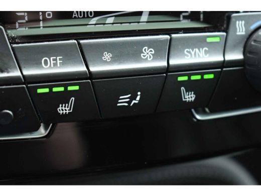 BMW X2 xDrive25e M-Sport Pano HUD El-zetels Camera Carplay 19inch ActivLease financial lease