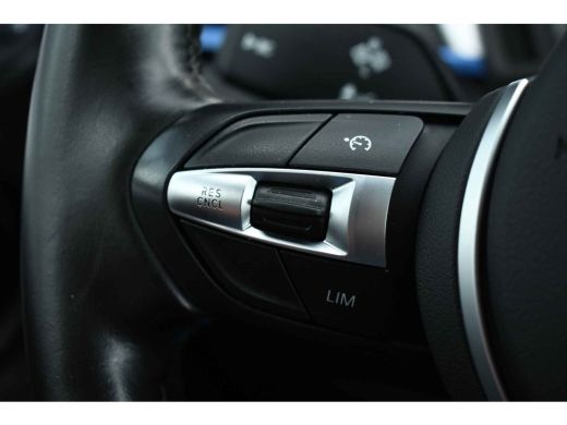 BMW X2 xDrive25e M-Sport Pano HUD El-zetels Camera Carplay 19inch ActivLease financial lease