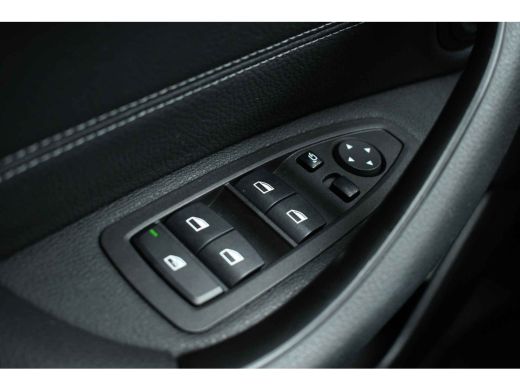 BMW X2 xDrive25e M-Sport Pano HUD El-zetels Camera Carplay 19inch ActivLease financial lease