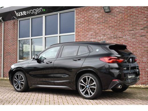 BMW X2 xDrive25e M-Sport Pano HUD El-zetels Camera Carplay 19inch ActivLease financial lease