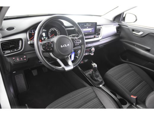 Kia Stonic 1.0 T-GDi MHEV Vision *1ste Eigenaar*Navigatie*Camera*Carplay* ActivLease financial lease