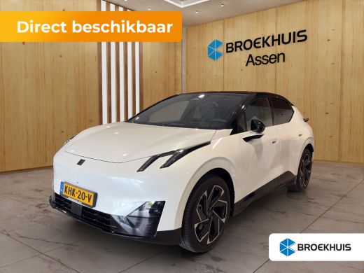 Lynk & Co 02 More 66 kWh | BLIS | Panoramadak | Carplay | Harman Kardon | Keyless entry / start | Camera |