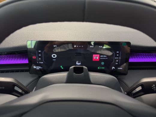 Lynk & Co 02 More 66 kWh | BLIS | Panoramadak | Carplay | Harman Kardon | Keyless entry / start | Camera | ActivLease financial lease