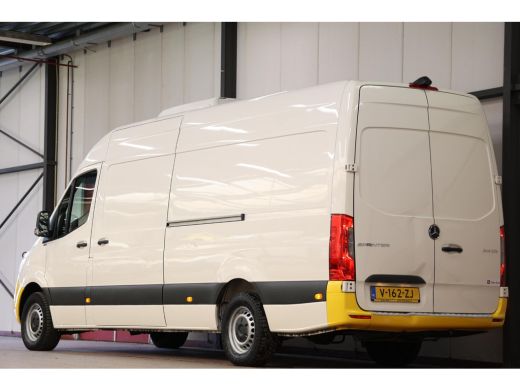 Mercedes-Benz Sprinter 314 2.2 CDI AUTOMAAT L3H2 KOELWAGEN VRIESWAGEN ActivLease financial lease