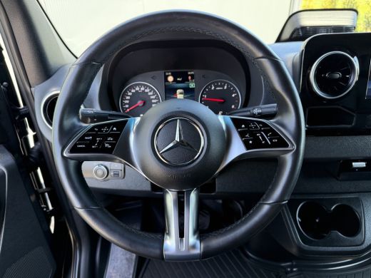 Mercedes-Benz Sprinter 319 CDI 191 PK 4x4 AUTOMAAT FACELIFT BPM VRIJ !! / L3H2 / STUUR EN STOELVERWARMING / 2.8 TONS TRE... ActivLease financial lease