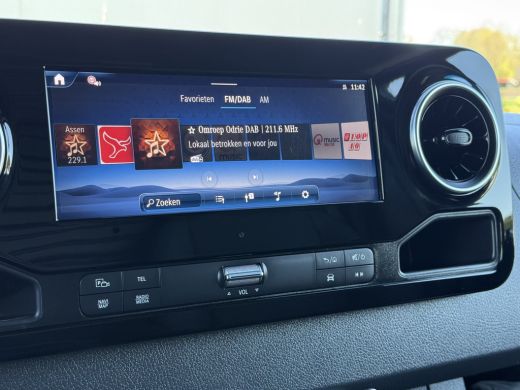Mercedes-Benz Sprinter 319 CDI 191 PK 4x4 AUTOMAAT FACELIFT BPM VRIJ !! / L3H2 / STUUR EN STOELVERWARMING / 2.8 TONS TRE... ActivLease financial lease