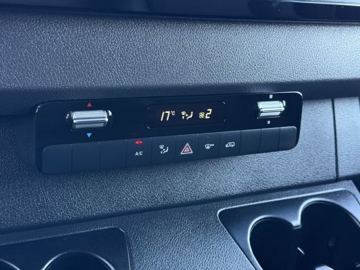 Mercedes-Benz Sprinter 319 CDI 191 PK 4x4 AUTOMAAT FACELIFT BPM VRIJ !! / L3H2 / STUUR EN STOELVERWARMING / 2.8 TONS TRE... ActivLease financial lease