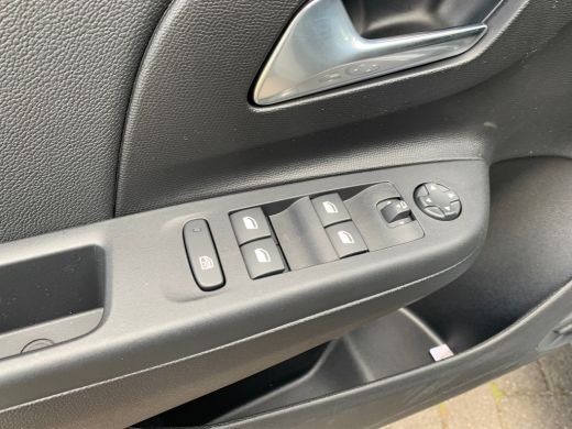 Opel Corsa-e Long Range GS 51 kWh Airco | Camera | Cruise Control | DAB | Keyless | LED | LMV 16" | PDC V&A | ActivLease financial lease