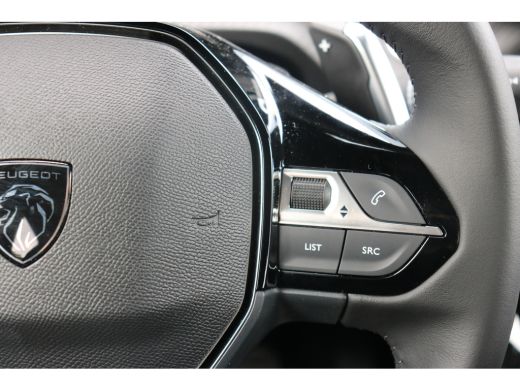 Peugeot 2008 Allure 1.2 Hybrid 145pk Camera | Navi | Adaptive cruise control | Apple Carplay/Android Auto | ActivLease financial lease