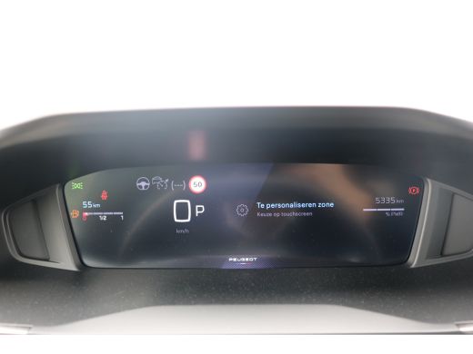 Peugeot 2008 Allure 1.2 Hybrid 145pk Camera | Navi | Adaptive cruise control | Apple Carplay/Android Auto | ActivLease financial lease