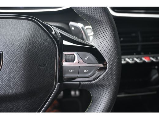 Peugeot 208 1.2 Hybrid 145 e-DCS6 GT | Navigatie | Achteruitrijcamera | Sfeerverlichting | Dodehoekdetectie |... ActivLease financial lease
