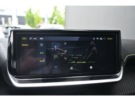 Peugeot 208 1.2 Hybrid 145 e-DCS6 GT | Navigatie | Achteruitrijcamera | Sfeerverlichting | Dodehoekdetectie |... ActivLease financial lease