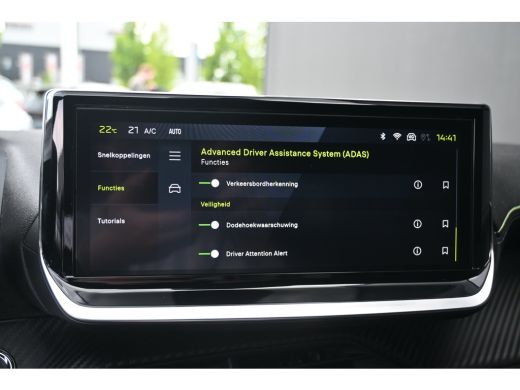 Peugeot 208 1.2 Hybrid 145 e-DCS6 GT | Navigatie | Achteruitrijcamera | Sfeerverlichting | Dodehoekdetectie |... ActivLease financial lease