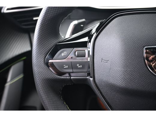 Peugeot 208 1.2 Hybrid 145 e-DCS6 GT | Navigatie | Achteruitrijcamera | Sfeerverlichting | Dodehoekdetectie |... ActivLease financial lease