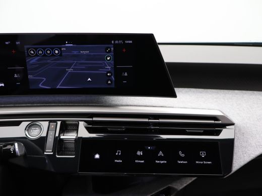 Peugeot e-3008 Allure Avantage 210 74 kWh | Achteruitrijcamera | 3 fase | Cruise Control | Climate Control | App... ActivLease financial lease