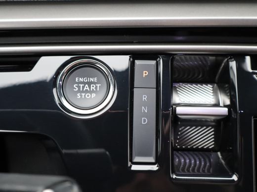 Peugeot e-3008 Allure Avantage 210 74 kWh | Achteruitrijcamera | 3 fase | Cruise Control | Climate Control | App... ActivLease financial lease
