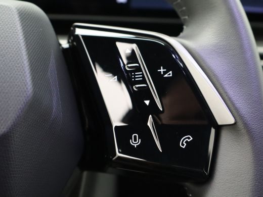 Peugeot e-3008 Allure Avantage 210 74 kWh | Achteruitrijcamera | 3 fase | Cruise Control | Climate Control | App... ActivLease financial lease