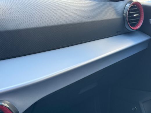 Seat Ibiza 1.0 95pk EcoTSI FR Plus Panoramisch schuif/kanteldak | Beats Pack | 18 inch lichtmetalen velgen, ... ActivLease financial lease