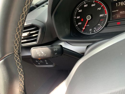 Seat Leon Sportstourer 1.0 TSI Reference Airco | AppleCarplay/ Android Auto | All-seasonbanden | Cruise Con... ActivLease financial lease