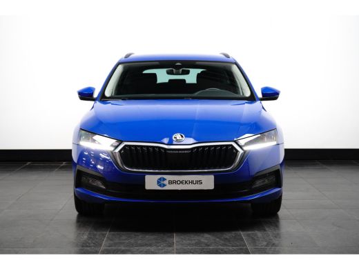 Skoda Octavia Combi 1.4 eHybrid PHEV 204PK Ambition iV | CAMERA | STOEL+STUURVERW. | 18 INCH | CLIMATE CONTROL ... ActivLease financial lease