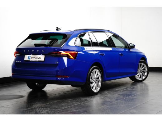 Skoda Octavia Combi 1.4 eHybrid PHEV 204PK Ambition iV | CAMERA | STOEL+STUURVERW. | 18 INCH | CLIMATE CONTROL ... ActivLease financial lease