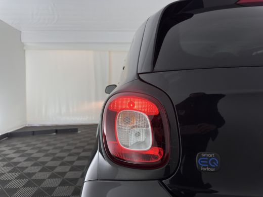 Smart Forfour EQ Essential 18 kWh [ 3-Fase-22kW ] {SOH-93%} (INCL-BTW) *LEATHER | HEATED-COMFORTSEATS | PRIVACY... ActivLease financial lease