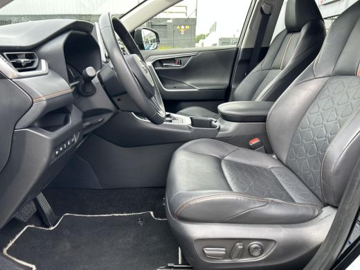 Toyota RAV4 2.5 Hybrid AWD ADVENTURE (Innovation Pack) ActivLease financial lease