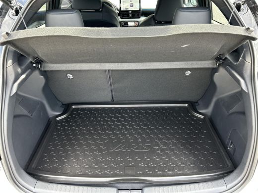 Toyota Yaris 1.5 Hybrid 130 Executive ActivLease financial lease